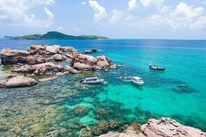 Ultimate Day Trip from Mui Ne: Waterfall & Vinh Hy Bay Snorkelling