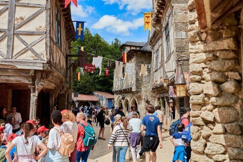 Puy du Fou Theme Park 1 Day Entrance Dated Ticket