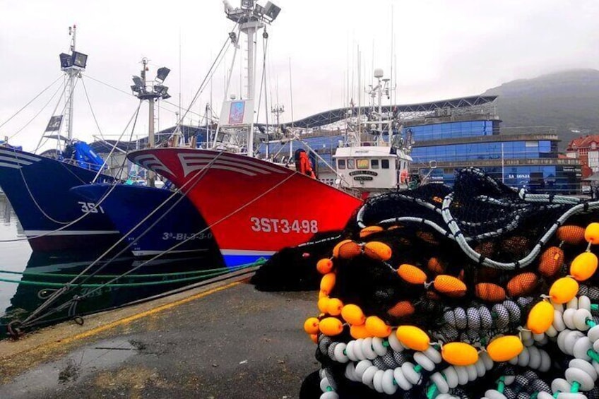 In the port of Santoña 