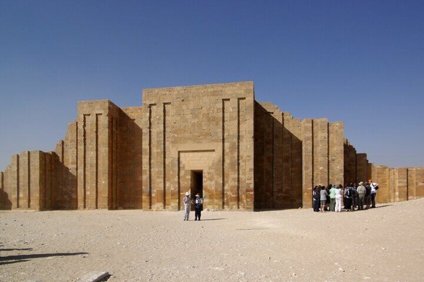 Private Tour To Memphis Sakkara And Dahshur Pyramids