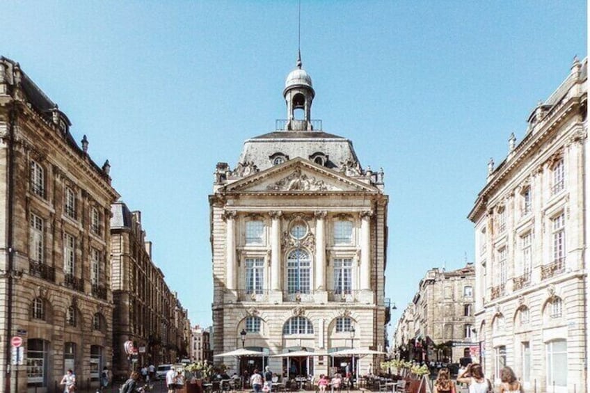 Bordeaux : Must-See Attractions Private Walking Tour