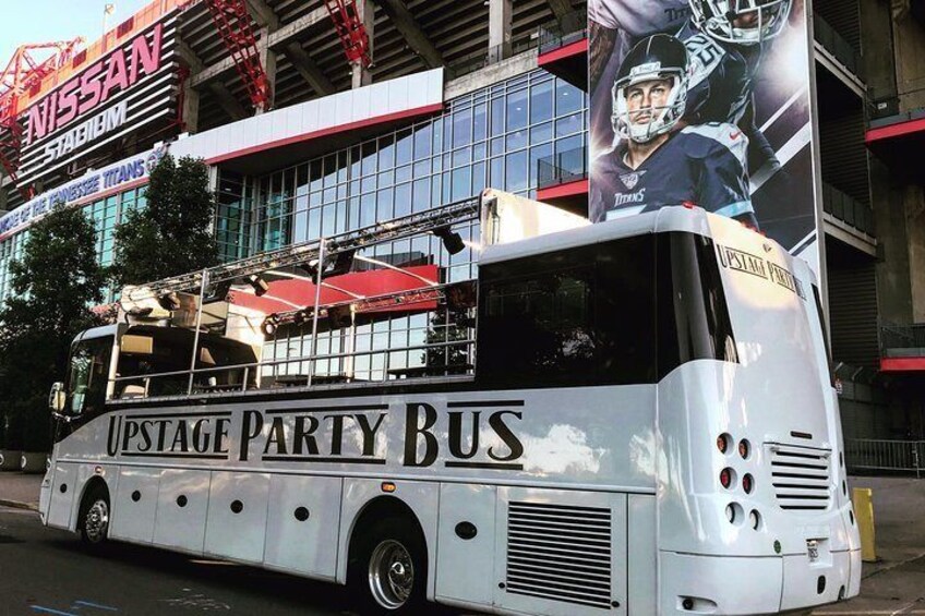 Upstage is the only open air party bus in Nashville that has TV's on board, not just 1 or 2 either. SEVEN! Each TV displays the music video of the songs being played. Our TV's are also customizable!
