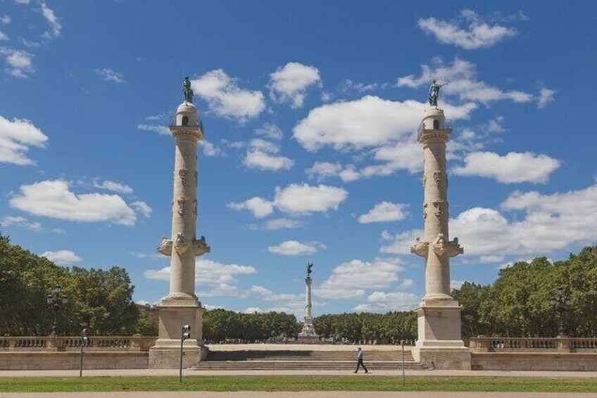 Bordeaux : Private Highlights Bike Tour 