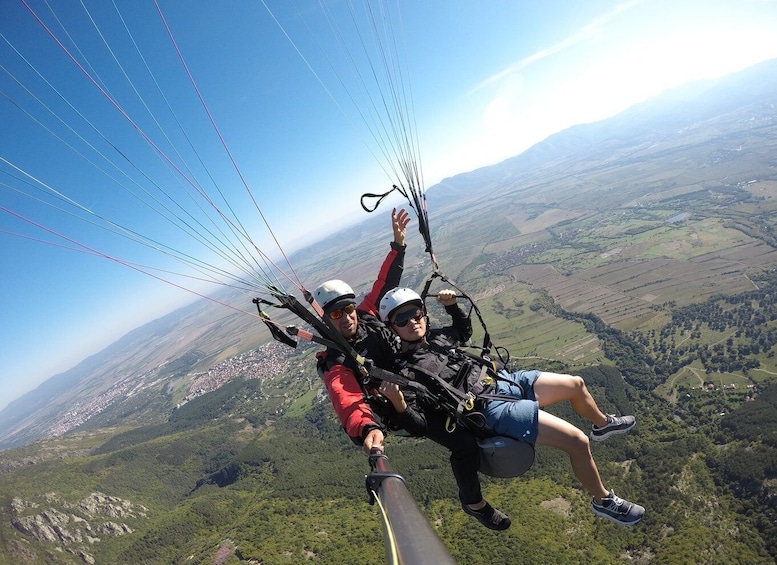 Sofia: Paragliding Adventure with visit of Koprivshtitsa