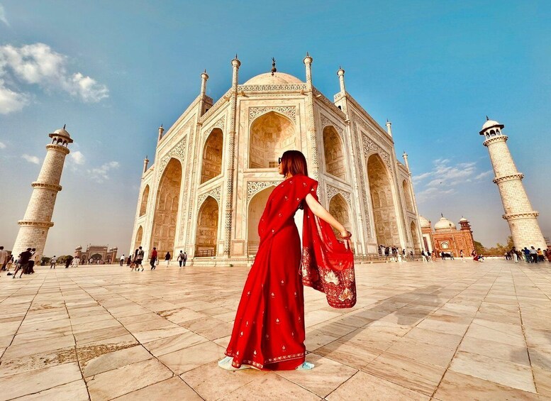 Picture 4 for Activity Mumbai: Private 2-Day Delhi & Agra Trip with Flights & Hotel