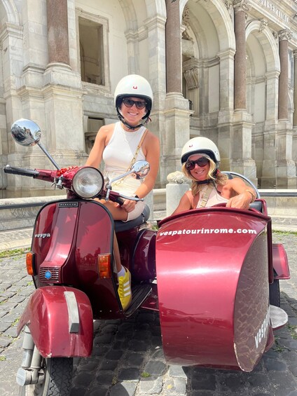 Picture 4 for Activity Rome: Evening Fiat 500 and Vespa Prosecco Tour