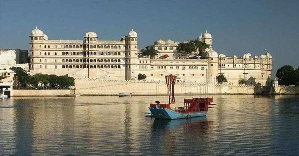 Picture 5 for Activity Private: 8 Nights 9 Days Golden Triangle With Varanasi