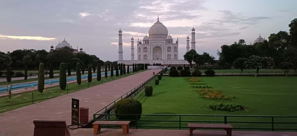 Picture 2 for Activity Low Cost : One Day Delhi -Agra(Taj Mahal) -Delhi Tour by Car