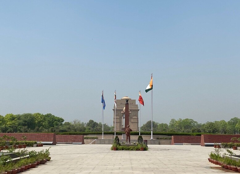 Picture 15 for Activity Delhi: Private Half-Day Delhi Tour with Guide and AC car