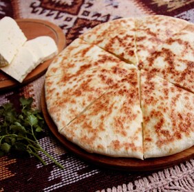 KUTAISI: Traditional Dining Culture at Local Family