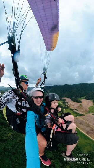 Picture 6 for Activity Jaco: Paragliding Flight family/ Pet-Friendly Option