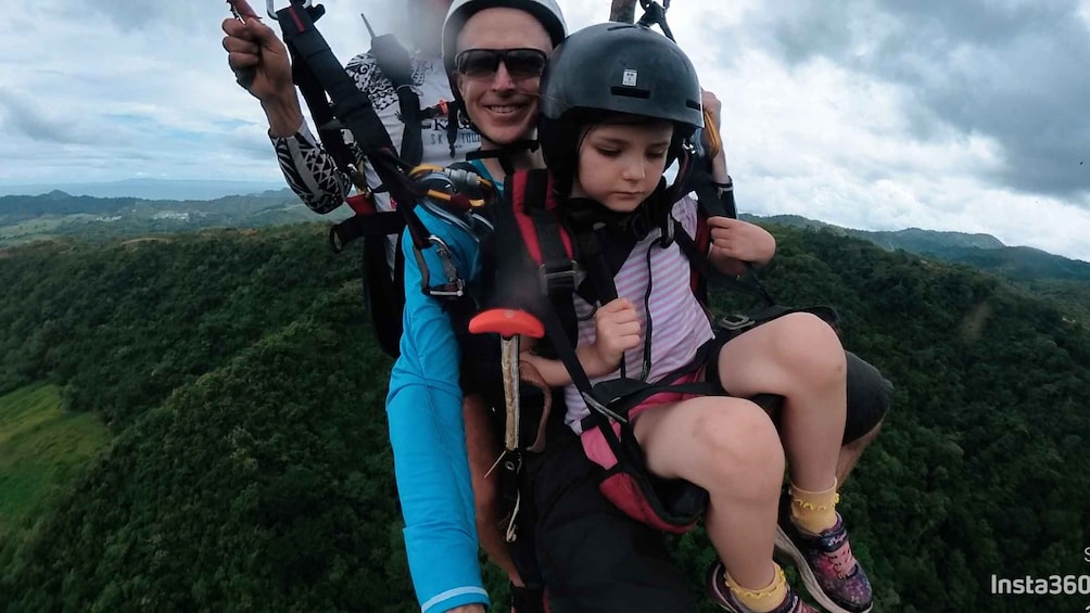 Picture 5 for Activity Jaco: Paragliding Flight family/ Pet-Friendly Option