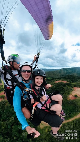 Picture 7 for Activity Jaco: Paragliding Flight family/ Pet-Friendly Option