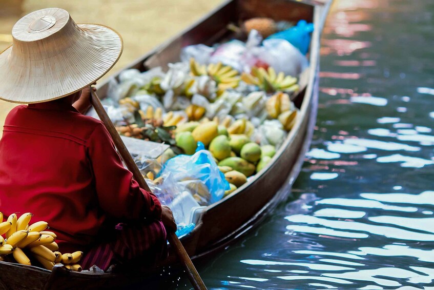 Picture 14 for Activity The Old Siam: Damnoen Saduak and Maeklong Railway Market