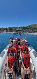 Sesimbra: Speedboat Tour Through Parque Natural da Arrábida