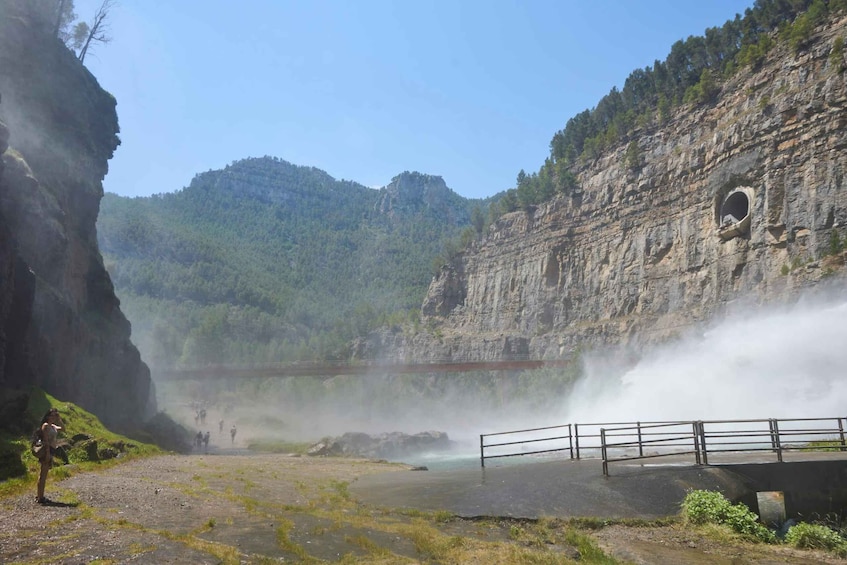 Picture 3 for Activity From Valencia: Montanejos with guided hike and Black Cave