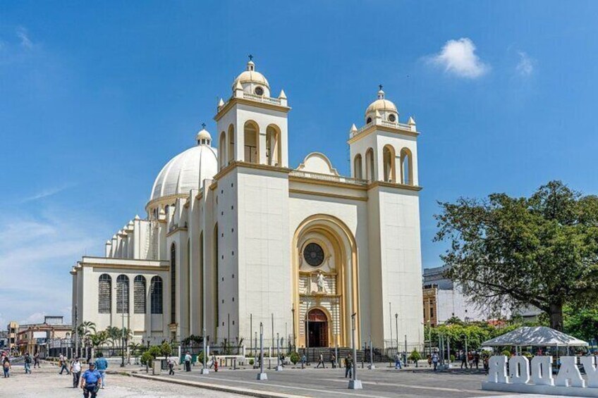 Private tour of El Boquerón and Historic Center 