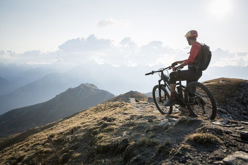 Ride and tasting at the summit by electric mountain bike