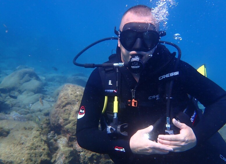 Picture 4 for Activity First Experience underwater. Try Scuba Diving