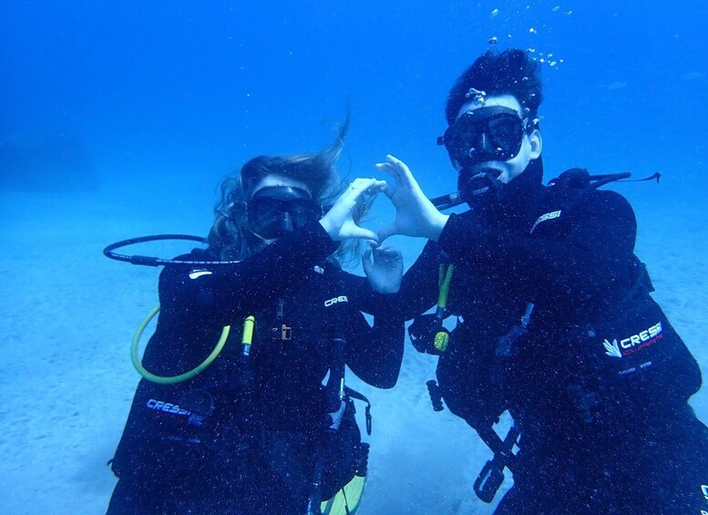 Picture 5 for Activity First Experience underwater. Try Scuba Diving