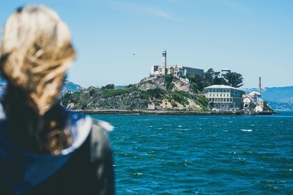 Alcatraz-dagstur med akvarium + Muir Woods & Sausalito