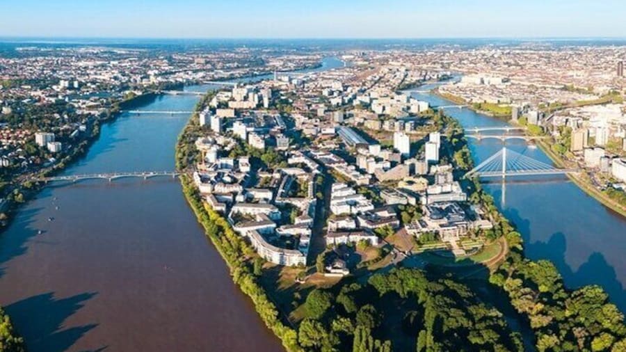Nantes Attractions Private Walking Tour