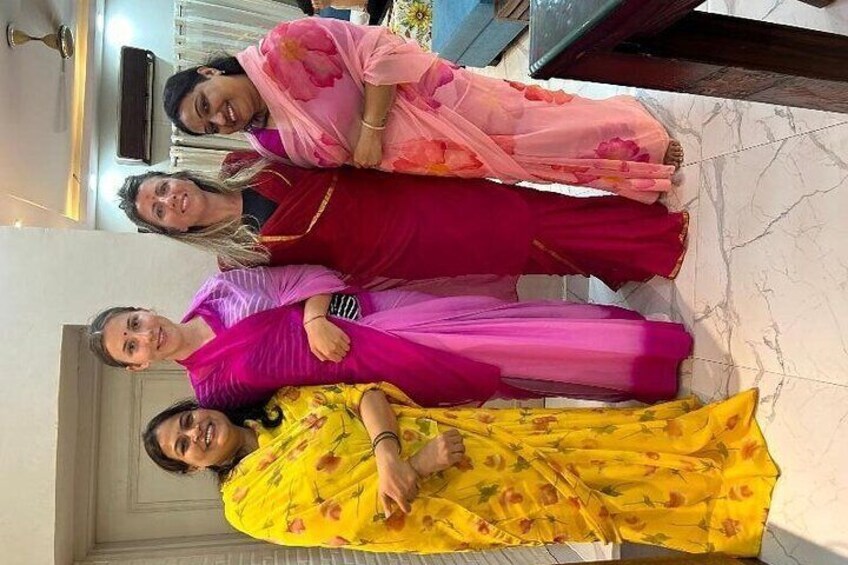 Cooking Class with Indian Family in Pink City Jaipur