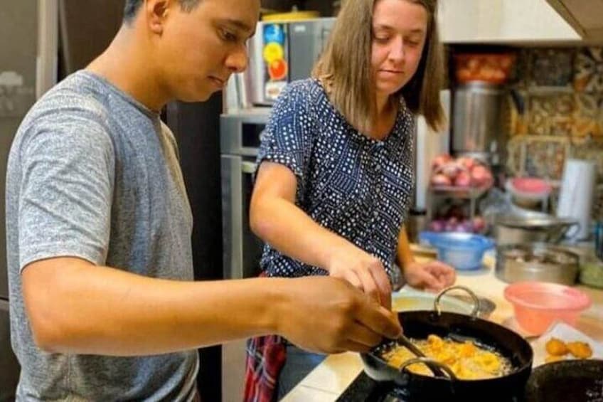 Cooking Class with Indian Family in Pink City Jaipur