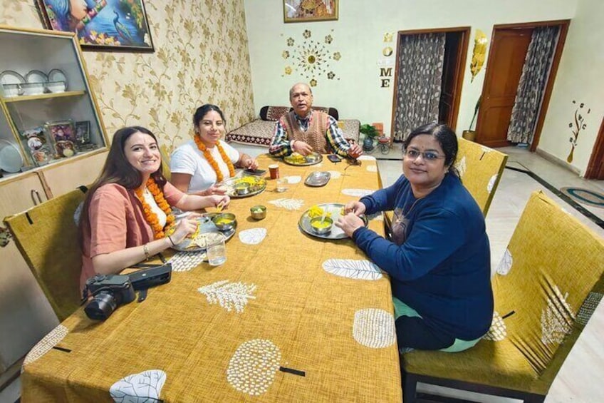 Cooking Class with Indian Family in Jaipur (Pickup & Drop Free)