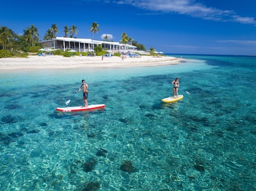 Ganztägige Malamala Beach Club-Kreuzfahrt und Zugang zum Beach Club