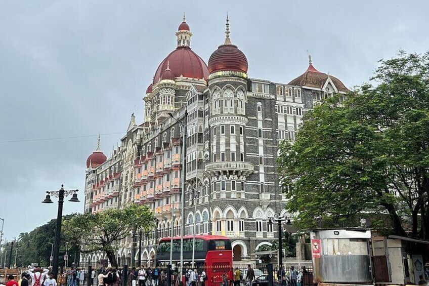 Private Mumbai City Sightseeing Tour with Guide 