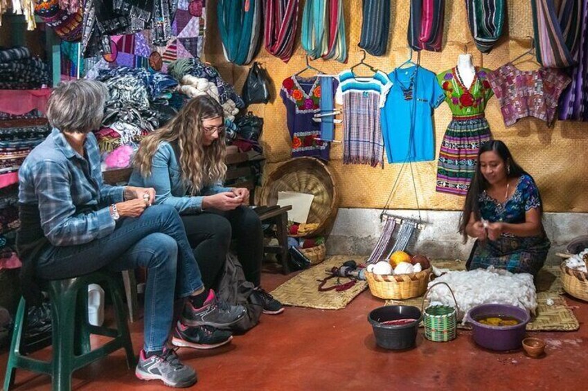 woman preforming san juan la laguna