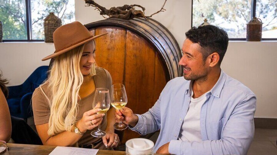 Hunter Valley - Awaken your senses with chocolate, cheese & wine