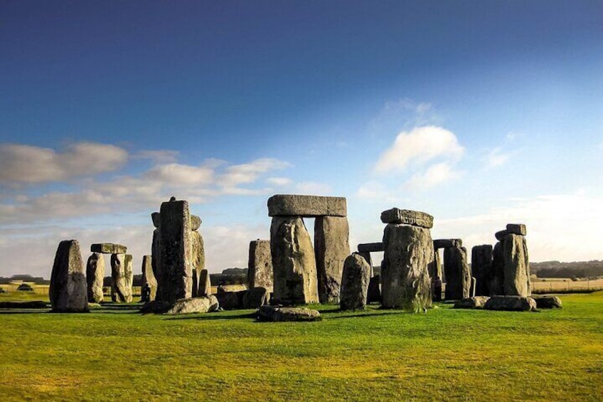 Mystical Stonehenge Day Tour from London