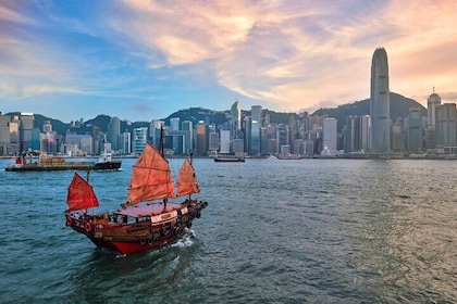 6 Hours Private Tour of Kowloon and Hong Kong