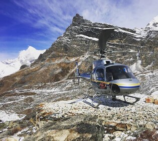 Från Pokhara: Helikoptertur i Muktinath