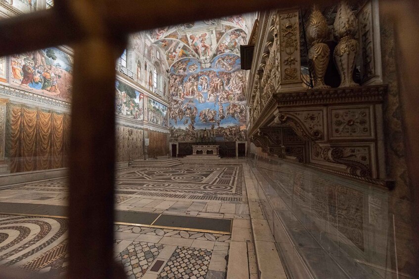 Picture 10 for Activity Rome: Vatican Museums & Sistine Chapel Ticket with Host