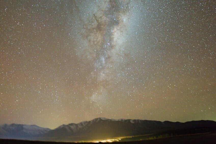 Milky Way over Mount Edward