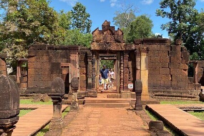 Privétour naar de Banteay Srei en Roluos-tempel voor groepen