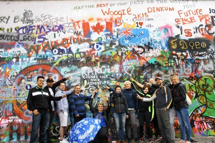 ทัวร์เดินชมปราสาทปรากและสะพานชาร์ลส์แบบส่วนตัว