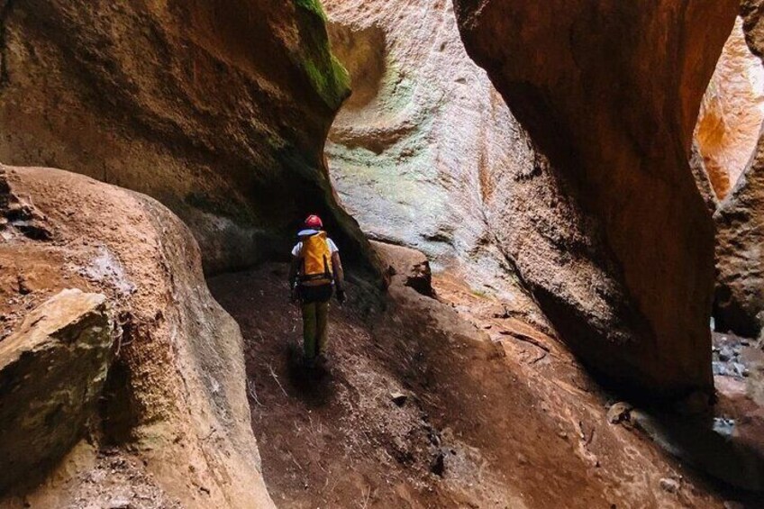 Canyoning in Los Arcos