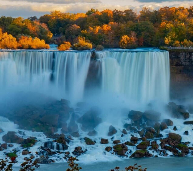 Picture 9 for Activity Maid of the Mist & Jetboat Ride + Lunch (Ice cream Included)