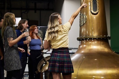 Victoria's Distillery & Brewery Tasting Experience