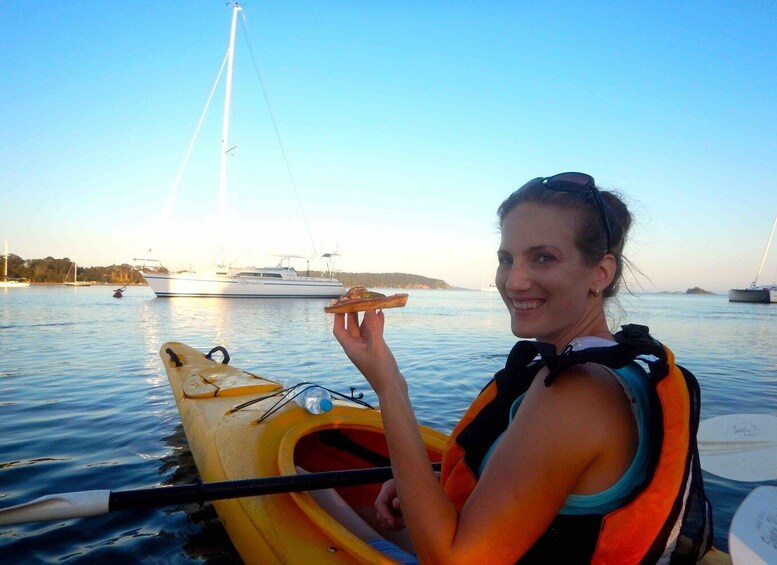 Picture 3 for Activity Pizza Paddle - Dinner Kayak Tour in Batemans Bay