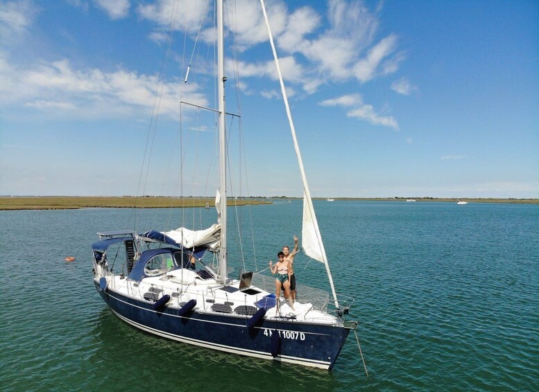 Food experience on a luxury sailing boat tour in Venice