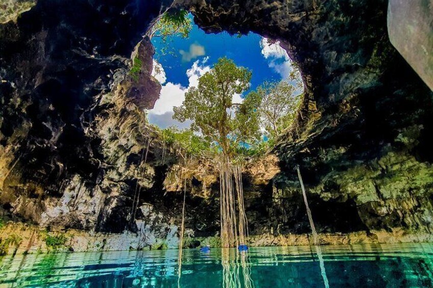 Tour to the Cenotes of Santa Bárbara and Acanceh