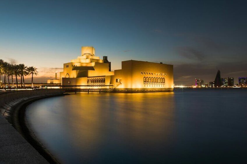 Doha Private Custom Guided Walking Tour 