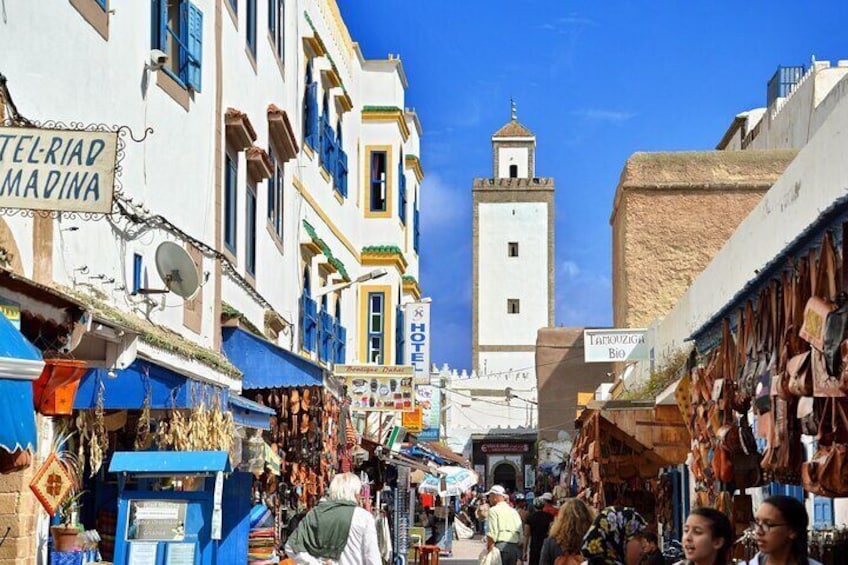 Over day city tour Essaouira & Cooking Class & Lunch - Marrakesh