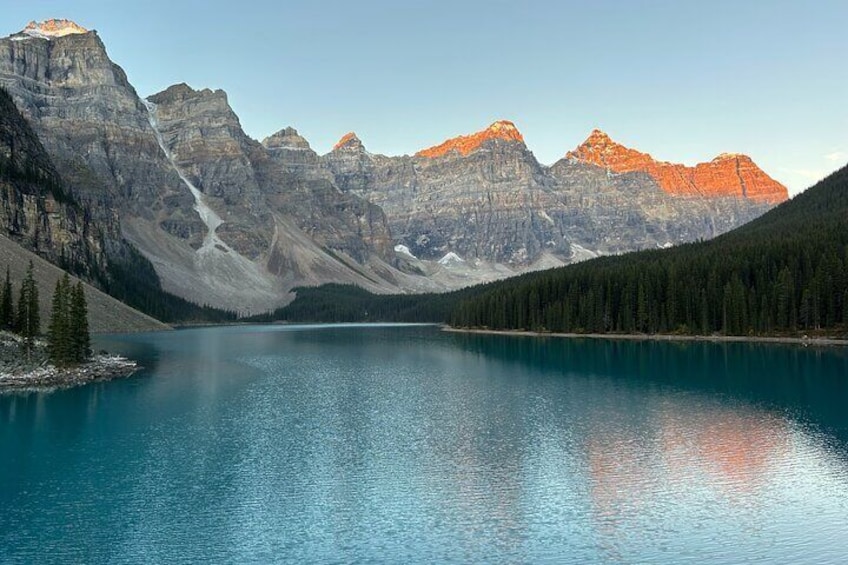 Moraine Lake Sunrise