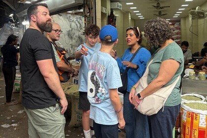 Templer, bazarer og madsmagning i Old Delhi med kvindelig guide